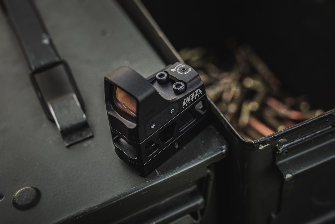 Delta Optical Stryker HD 4 MOA Red Dot Sight (No Mount)