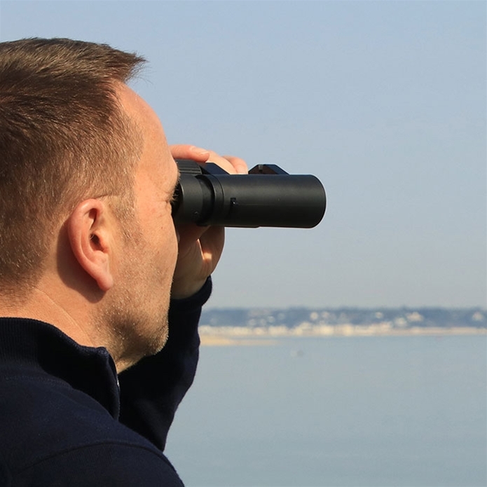 Opticron Savanna R PC 10x33 Binoculars