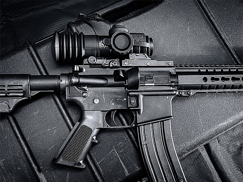 Immersive Optics 5x30 Mildot w/MOA ADJ MOUNTS Prism Rifle Scope