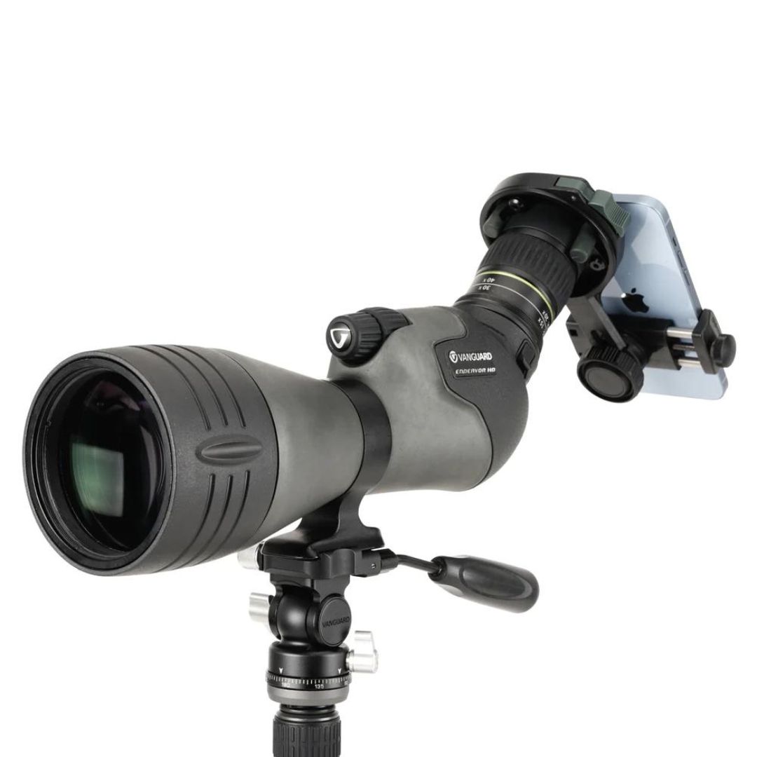 Vanguard Endeavor HD 82A Spotting Scope Starter Bundle