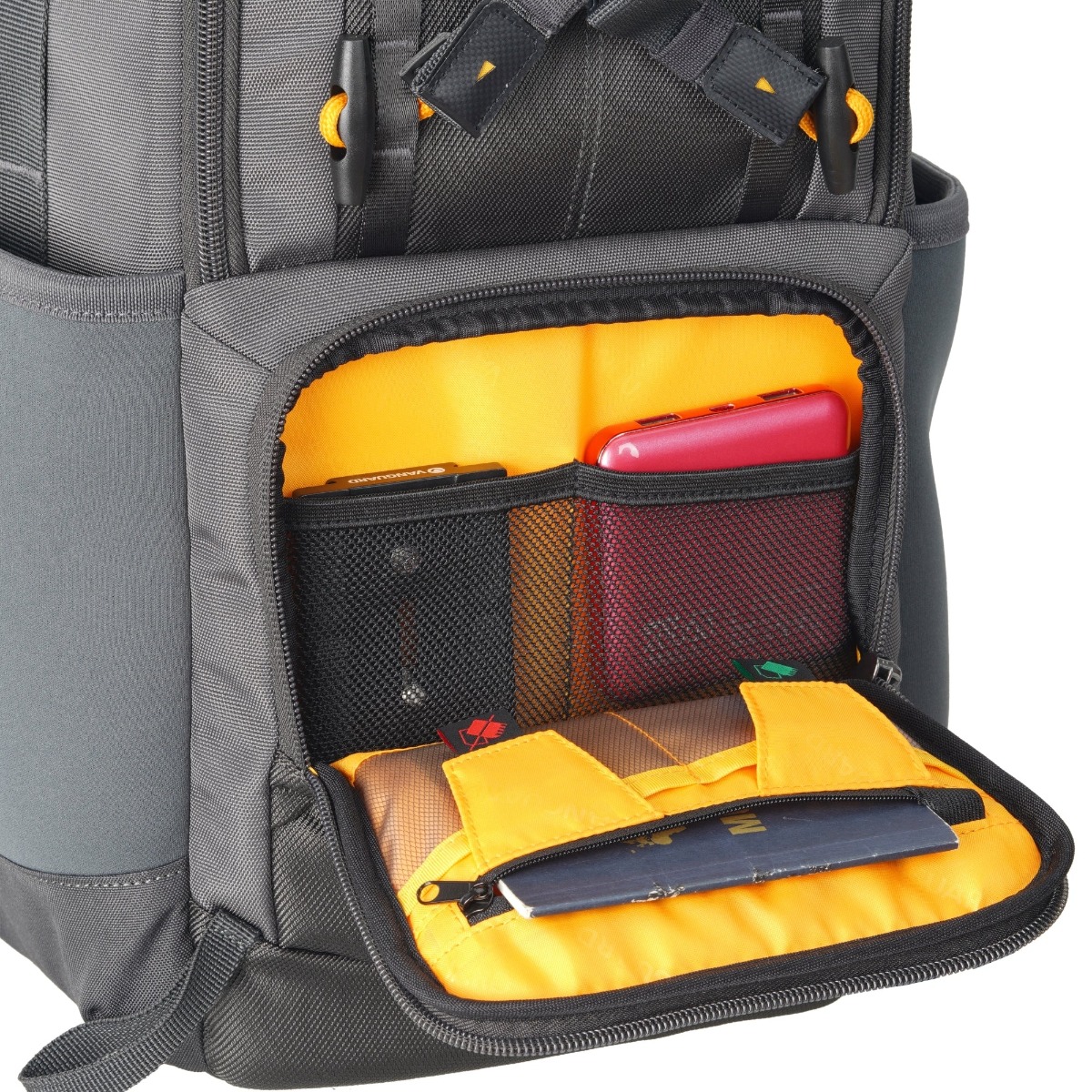 Vanguard Alta Sky 42 17 Litre Backpack