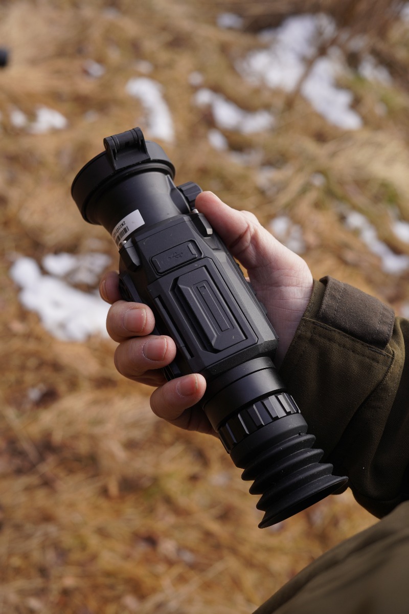 HIKMICRO Thunder 2.0 HM-TQ50 2.6x 50mm 20mK 640x512px 12µm Smart Thermal Weapon Scope with Rail