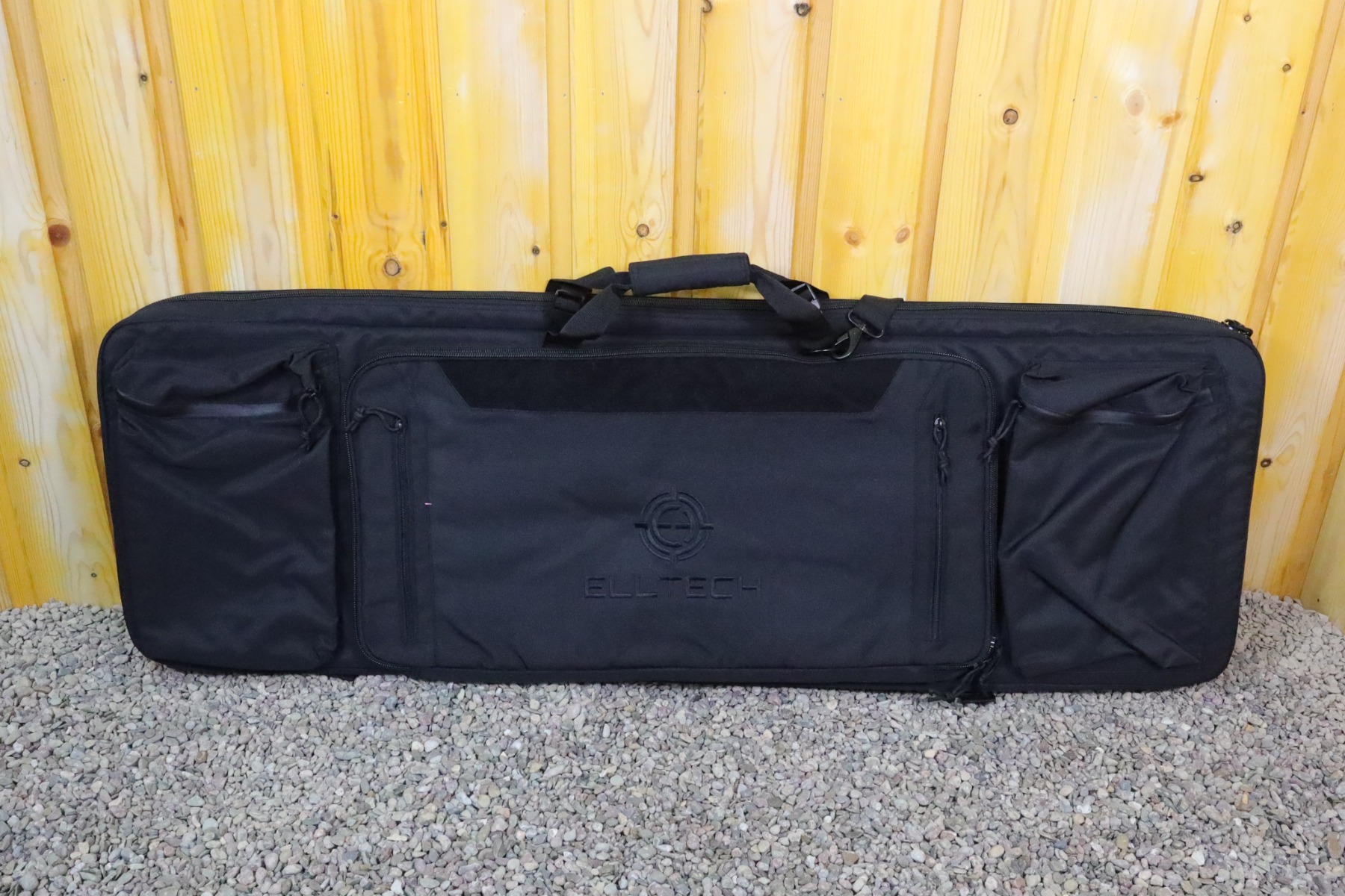 WIN A: ELLTECH Arida FT 48.5" Black Field Target Drag Bag & Rain Cover